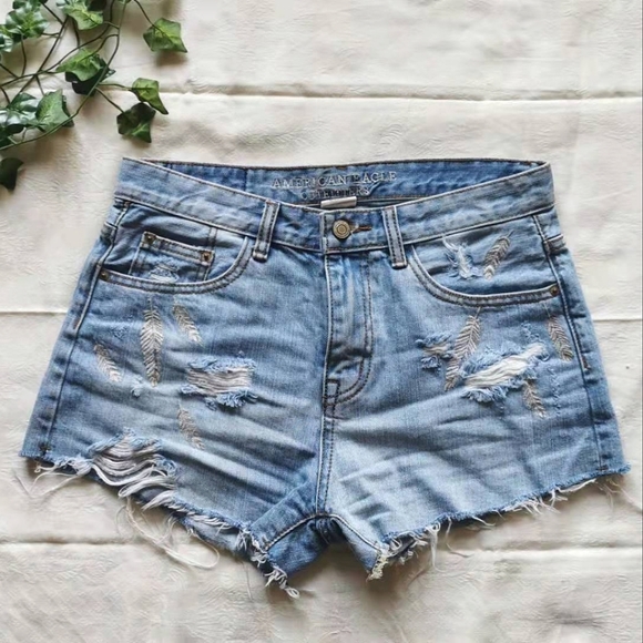 American Eagle Outfitters Pants - American Eagle blue distressed jean shorts.